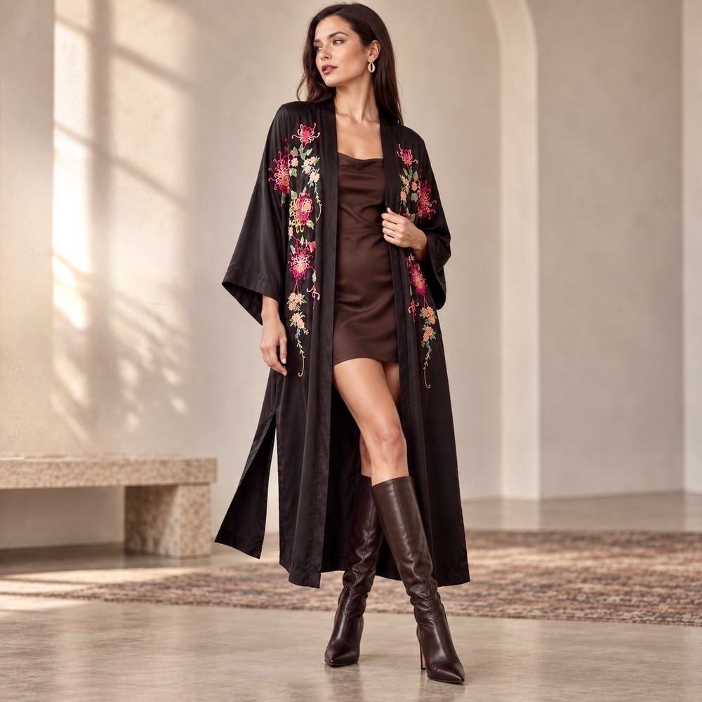 Rare NWT Forever 21 Black Floral Embroidered Satin Kimono Duster Whimsigoth XL